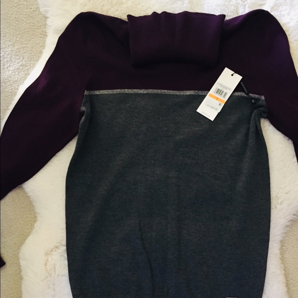 Calvin Klein Color Block Turtleneck..NWT
